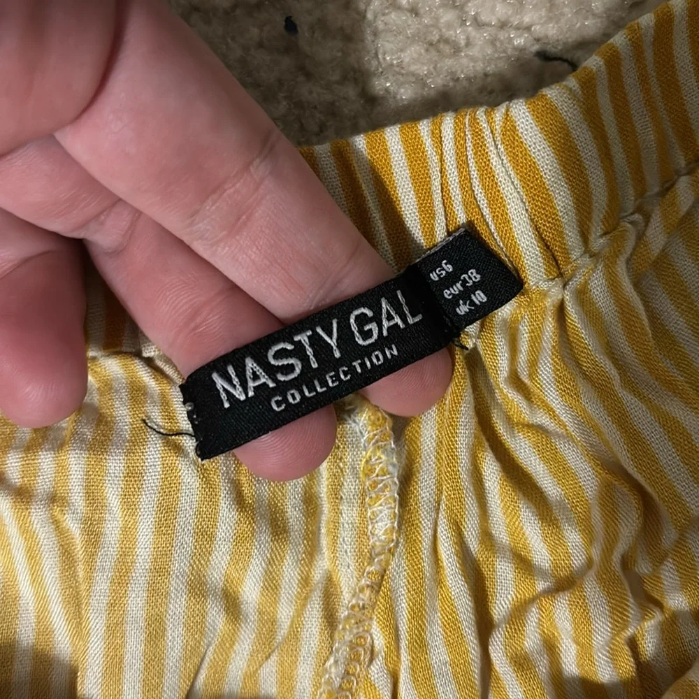 Nasty Gal Flowy Pants, Slitted, Size 6, Great Condition!